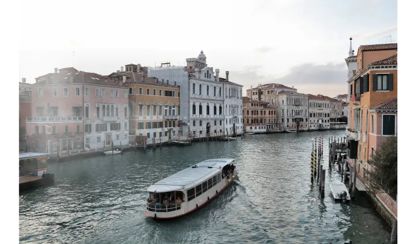 Paris Venice European Honeymoon Package